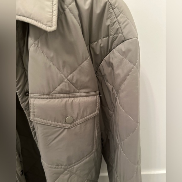 Wilfred Free green puffer jacket, size xs - Picture 2 of 4